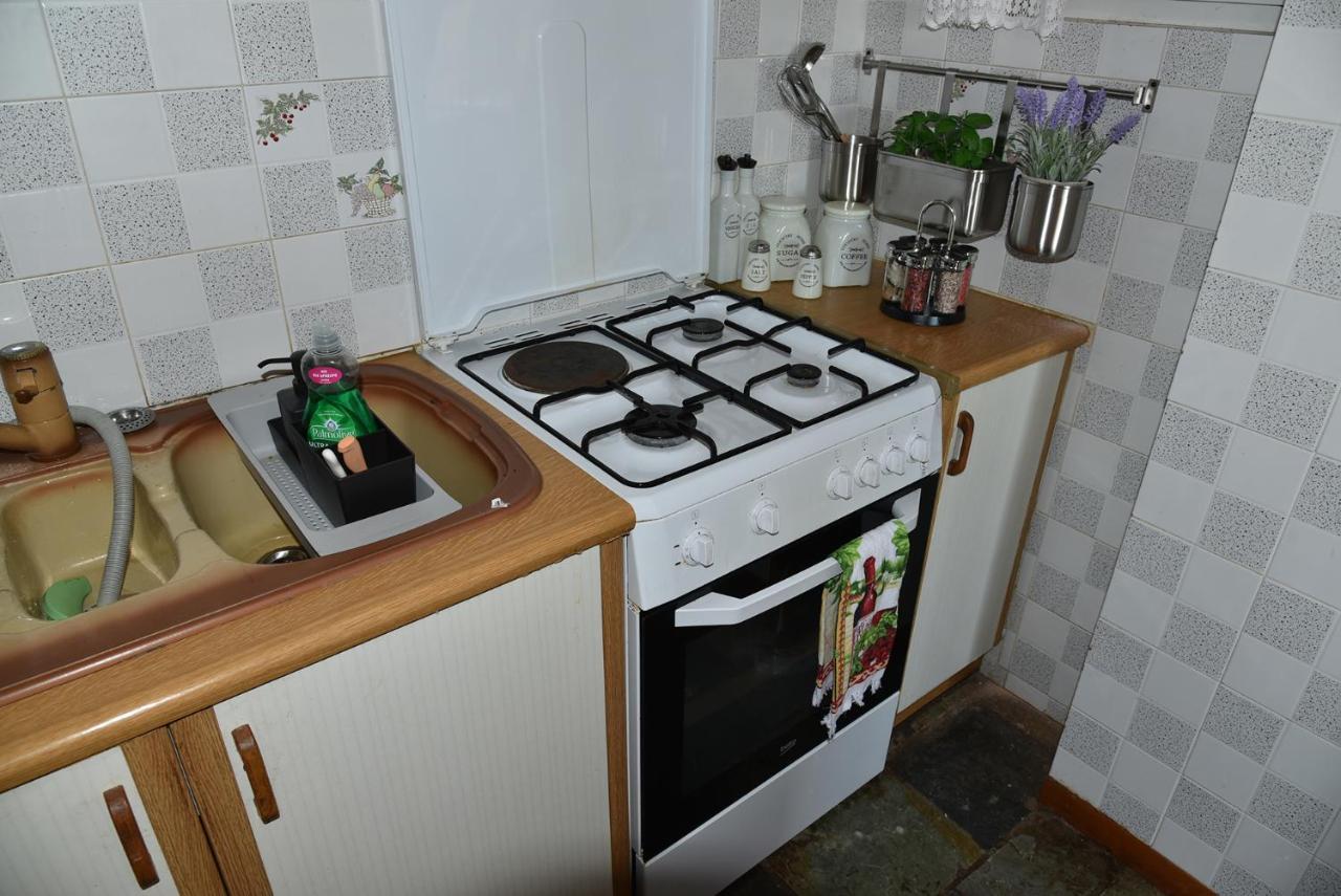 Irene'S Beach Front House Vromopousi Bagian luar foto
