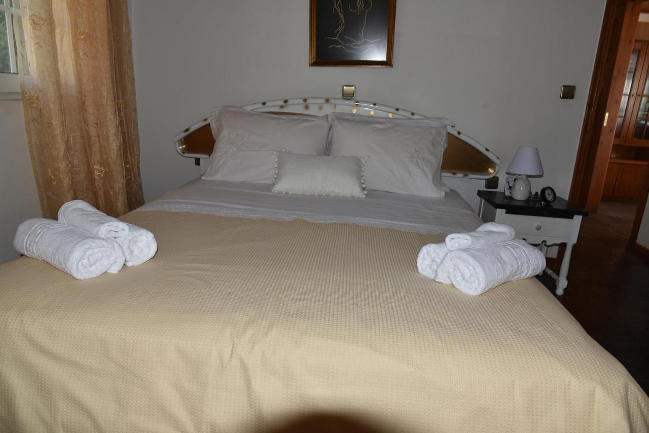 Irene'S Beach Front House Vromopousi Bagian luar foto